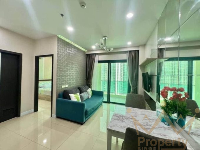 Dusit Grand Condo View 01