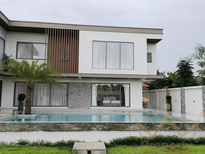 Pool Villa Huay Yai for sale
