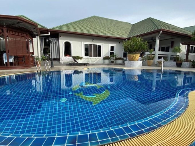 Soi Siam Country club