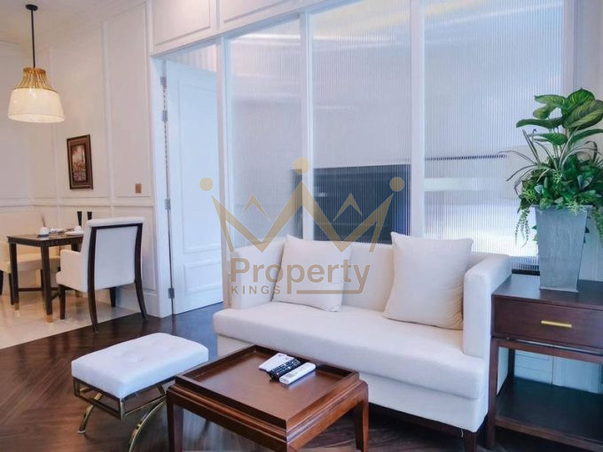 Grand Florida Condo
