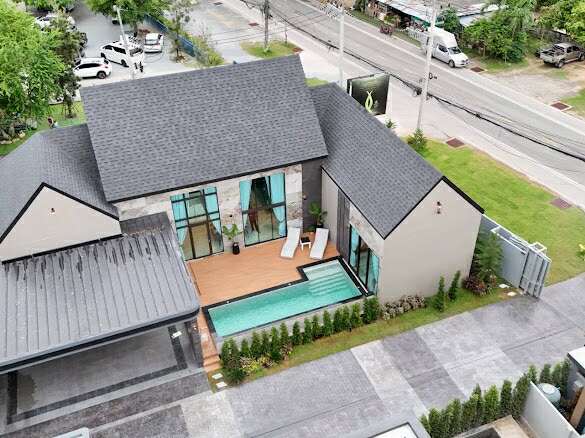 Luxury Pool Villa For Sale Jomtien